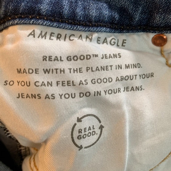 American Eagle Blue Distressed Straight Leg Stretch Denim Shorts  size 28 - Picture 9 of 12